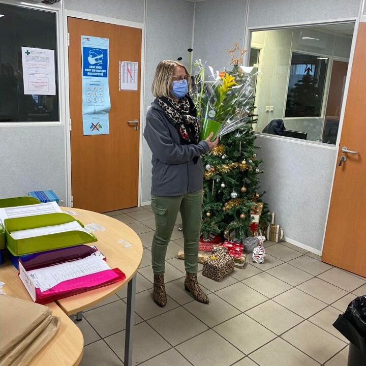 Toute l'équipe vous souhaite de bonnes fêtes.